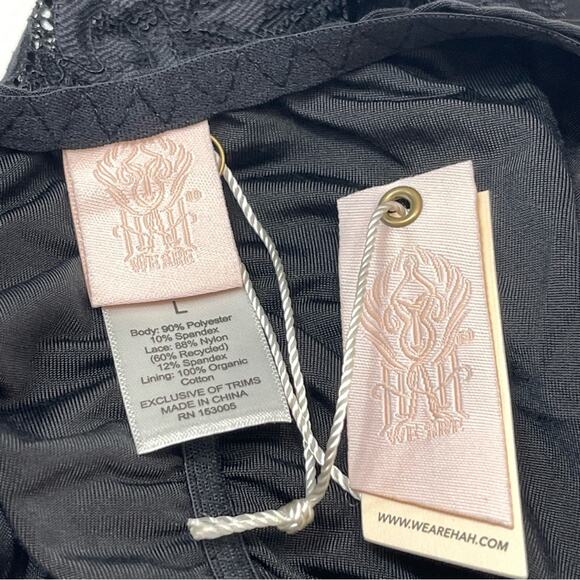 We are HAH Back Off Bodysuit Noir Black - Picture 9 of 15